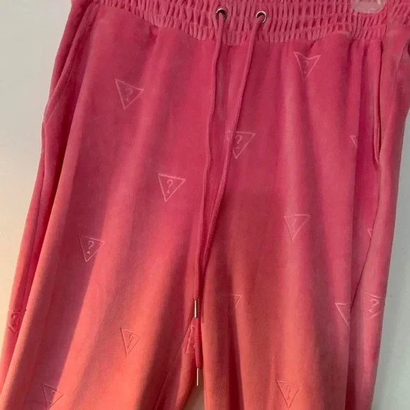 Pink velvet Guess joggers - Picture 2 of 2
